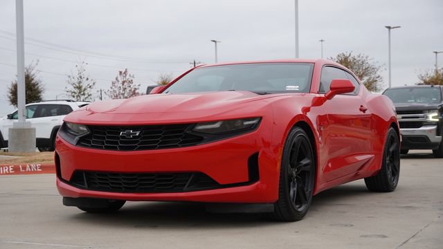 Used 2020 Chevrolet Camaro LT image 3