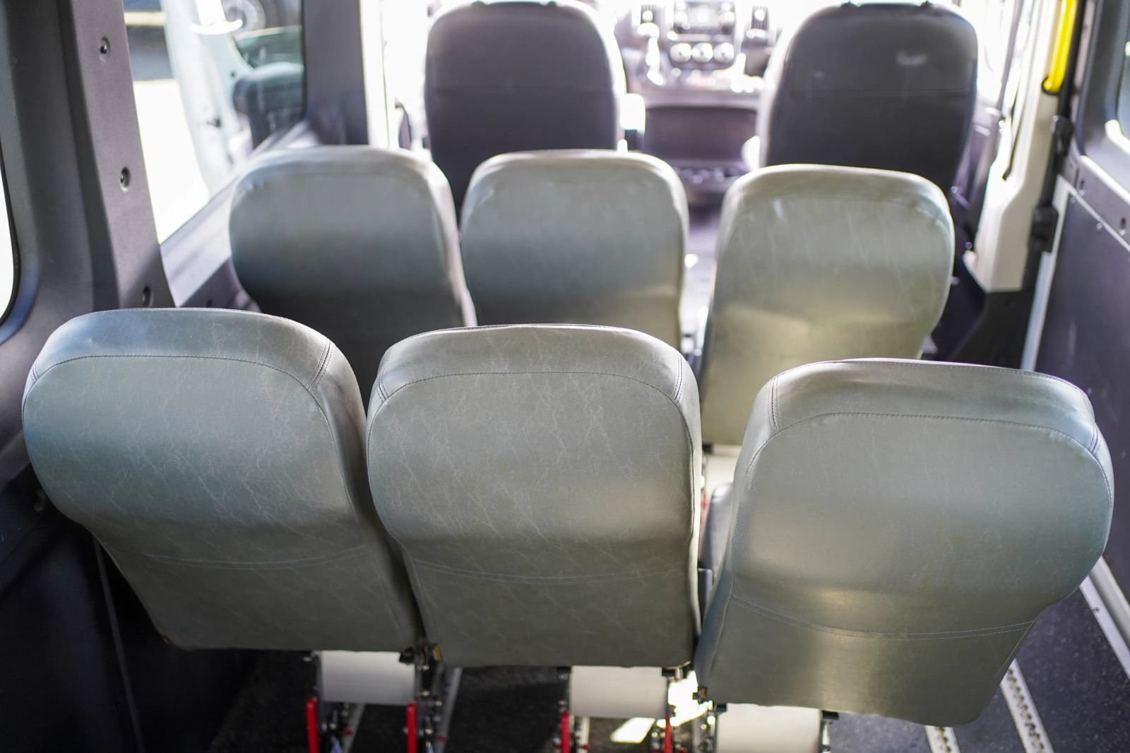 Used 2016 RAM ProMaster 2500 w/ Premium Appearance Group FWD image 18