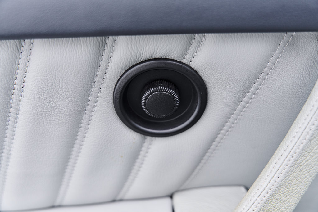 Used 1988 Porsche 911 Carrera RWD image 37