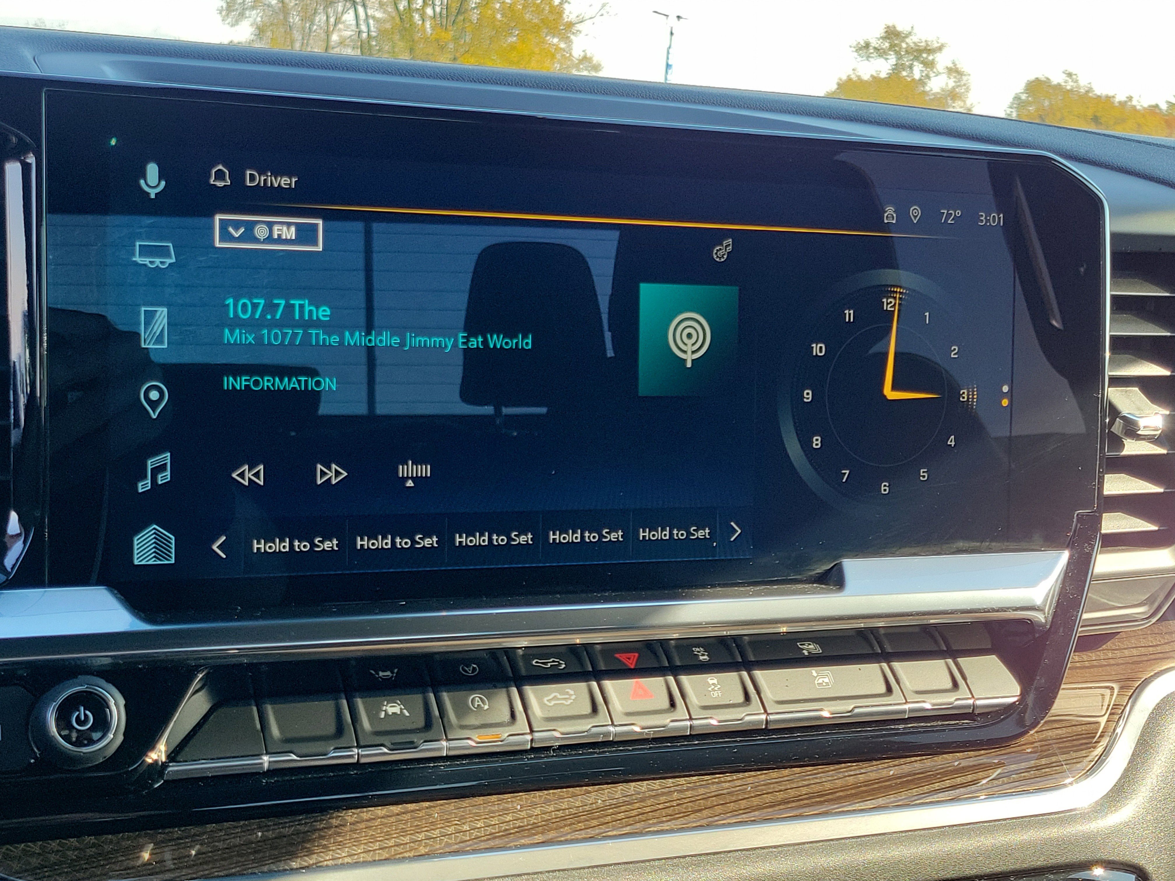 Used 2025 Chevrolet Silverado 1500 LT image 26