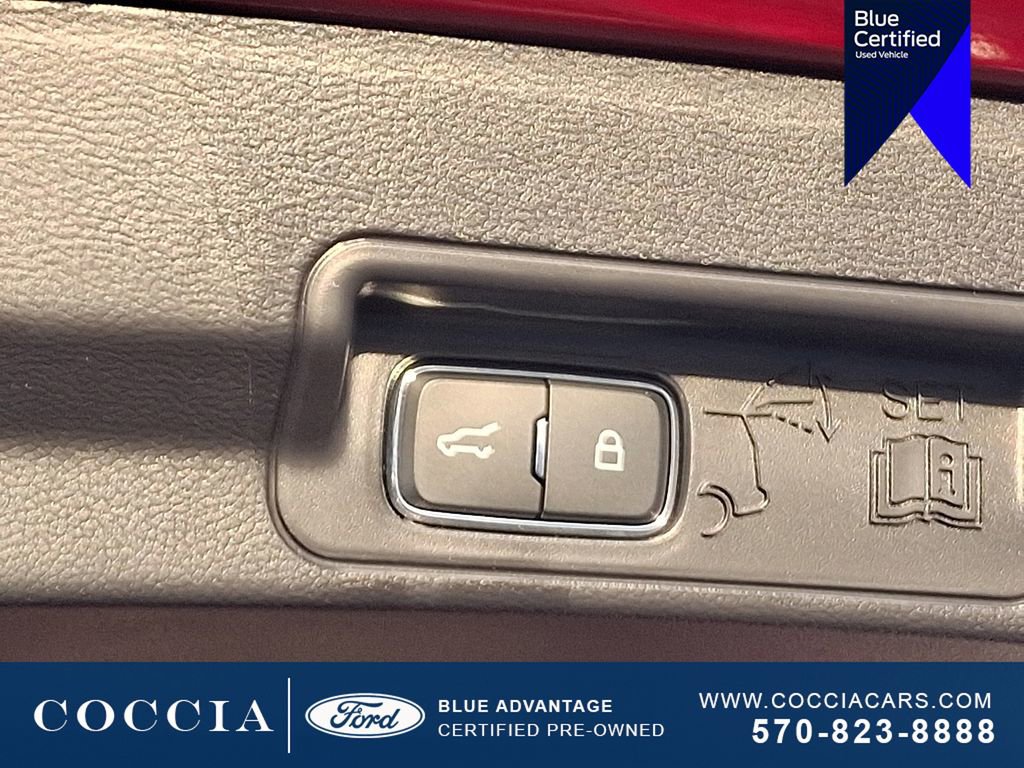 Certified 2025 Ford Explorer ST-Line image 29