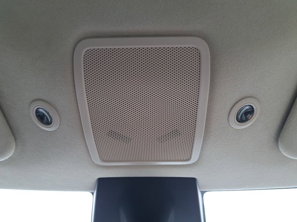 Used 2018 Tesla Model S 75D image 26