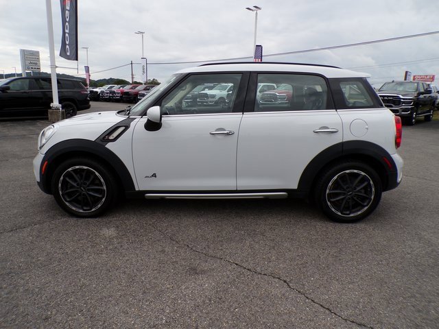 Used 2016 MINI Cooper Countryman S image 2