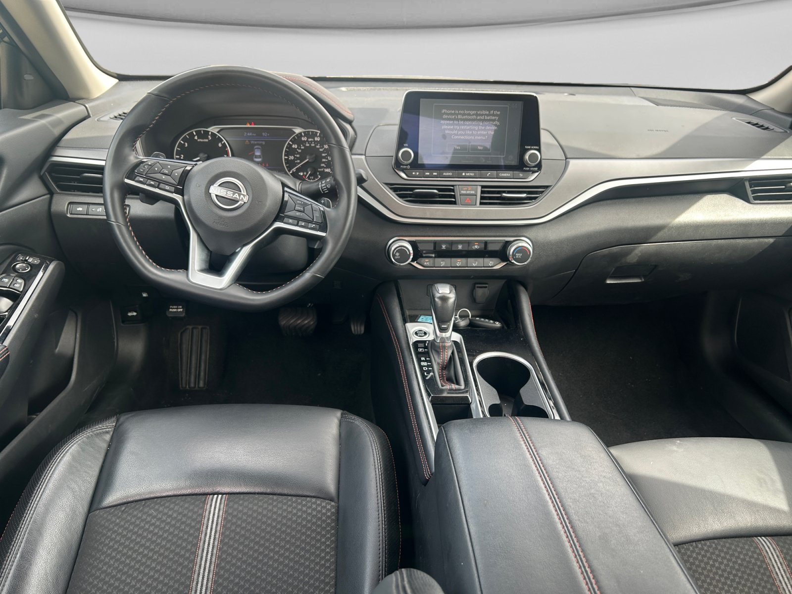 Used 2025 Nissan Altima 2.5 SR FWD image 15