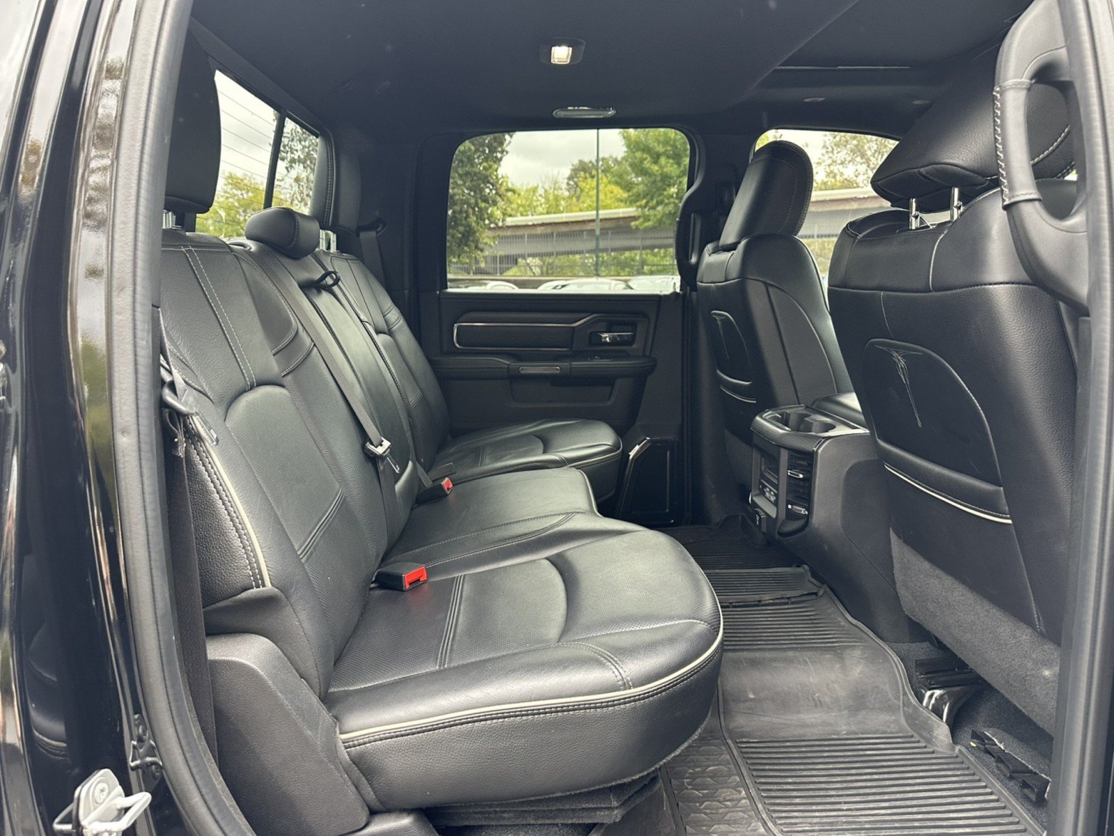 Used 2022 RAM 2500 Limited AWD/4WD image 22
