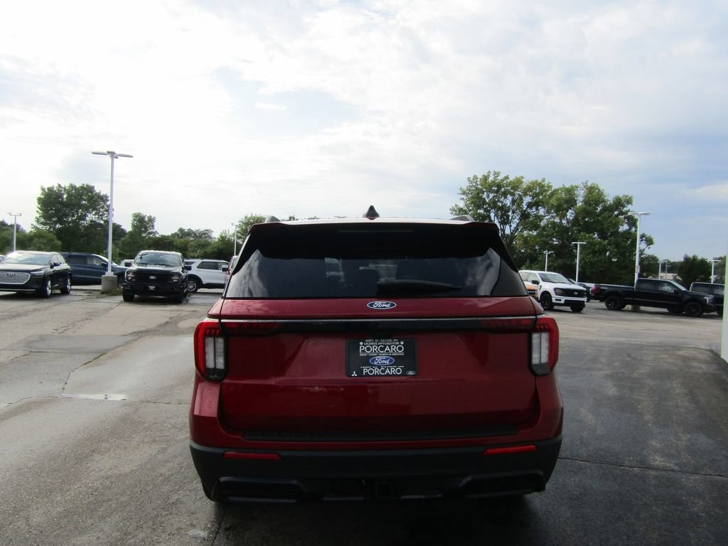 New 2027 Ford Explorer ST-Line w/ Premium Package AWD/4WD image 4