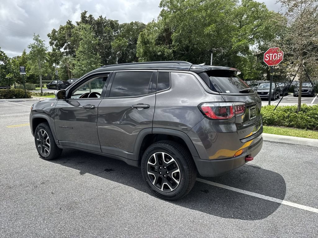 Used 2020 Jeep Compass Trailhawk AWD/4WD image 12