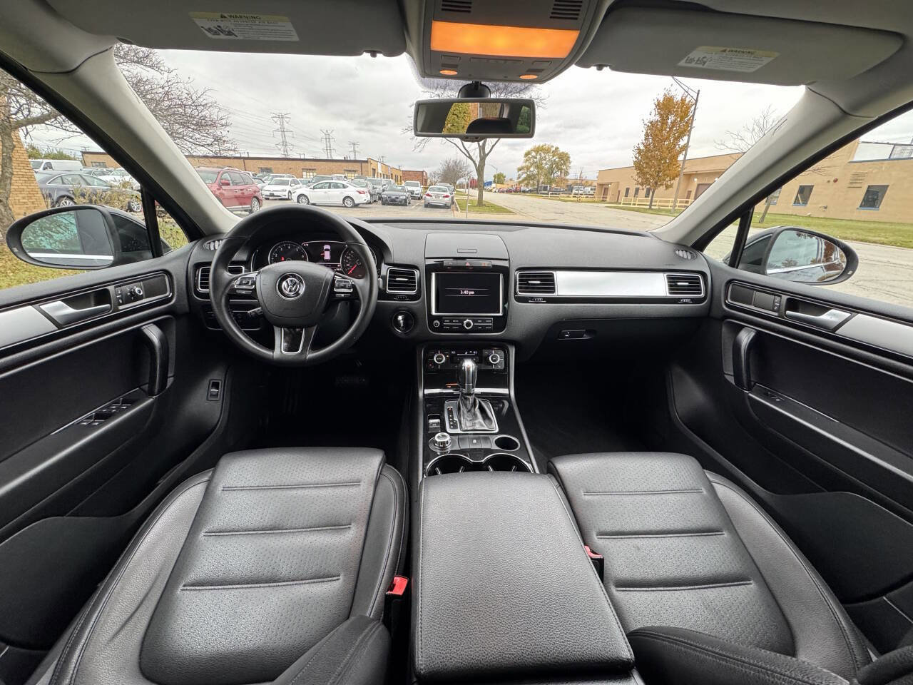 Used 2012 Volkswagen Touareg Sport AWD/4WD image 12