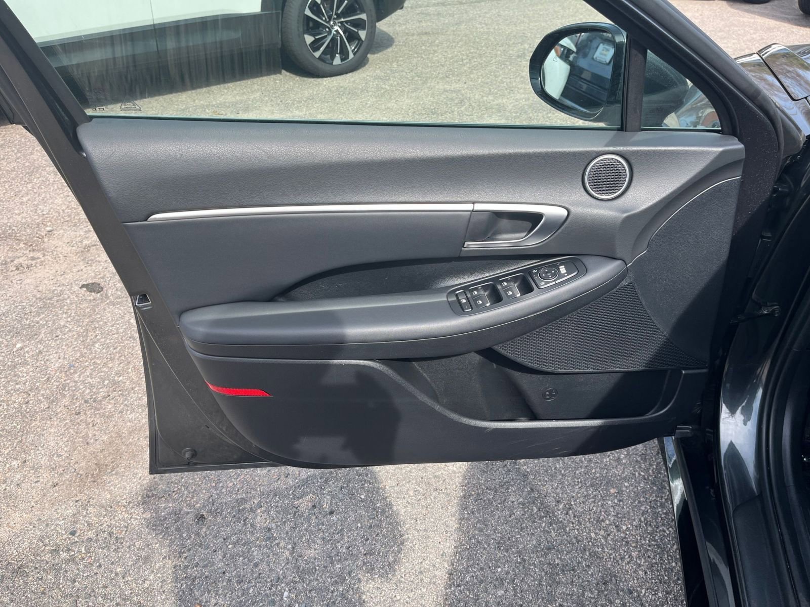 Used 2025 Hyundai Sonata SEL image 18