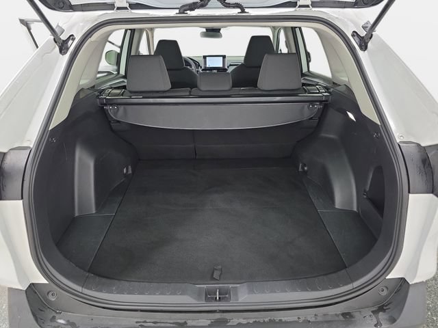 Certified 2024 Toyota RAV4 XLE FWD image 31