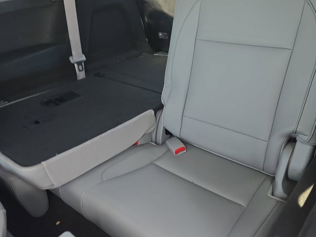 Used 2018 Acura MDX SH-AWD w/ Advance Package image 8