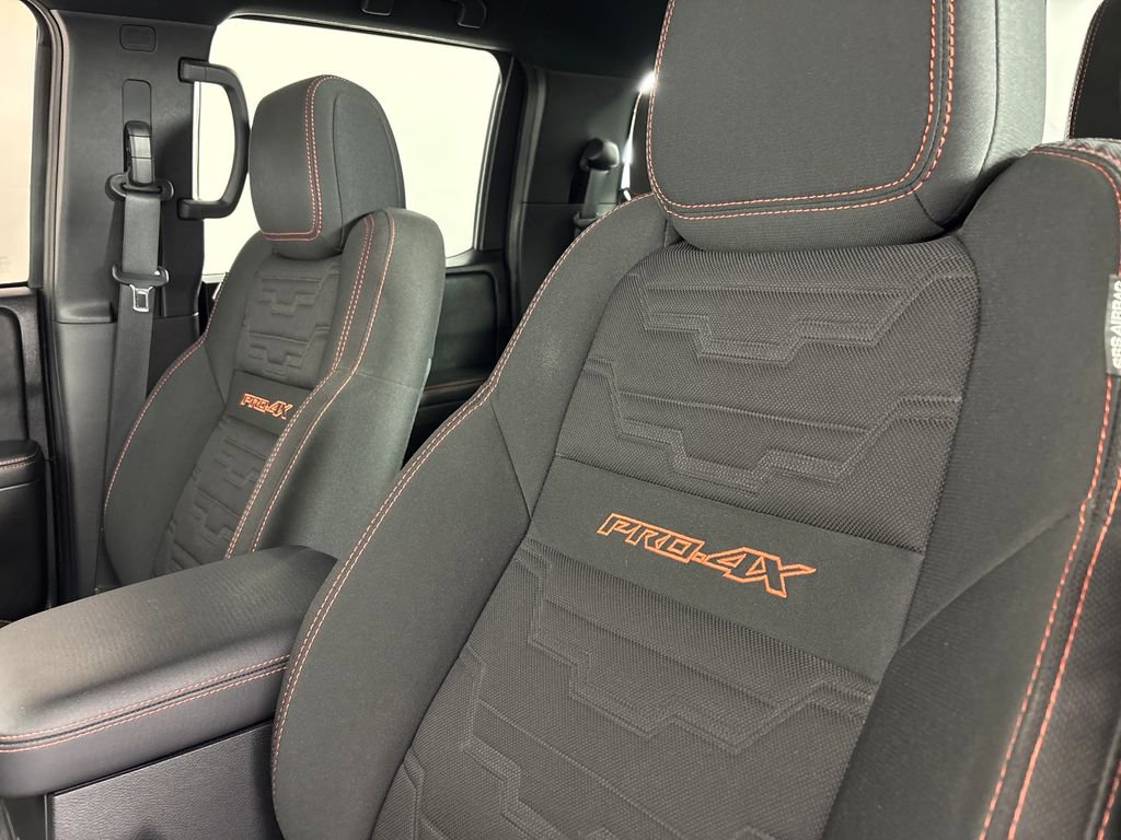 Used 2023 Nissan Frontier PRO-4X w/ Technology Package image 10