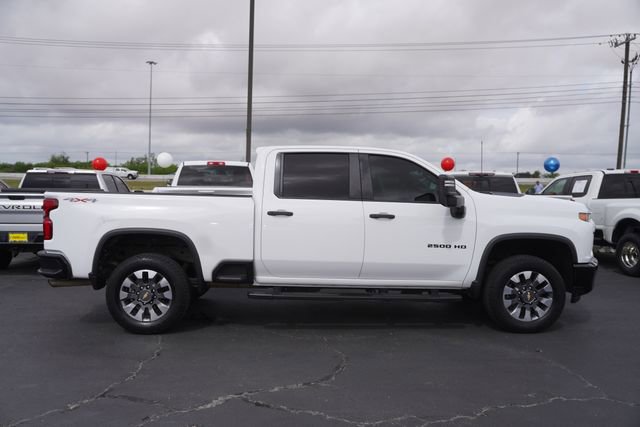 Used 2021 Chevrolet Silverado 2500 Custom w/ Custom Value Package image 5