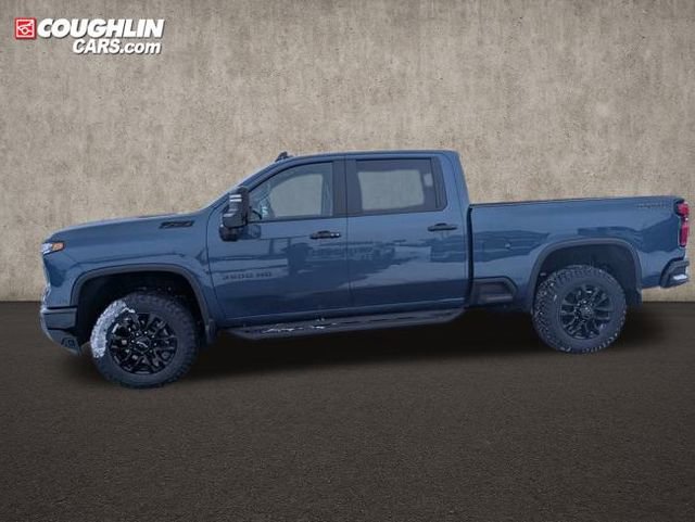 New 2026 Chevrolet Silverado 3500 LT w/ Trail Boss Package image 4