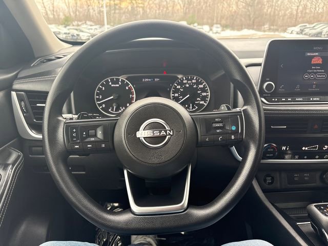 Used 2024 Nissan Rogue SV image 24