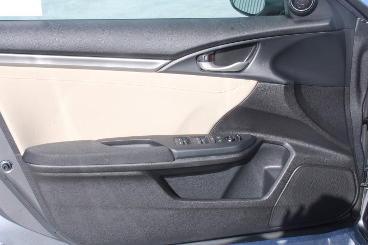 Used 2021 Honda Civic EX image 10