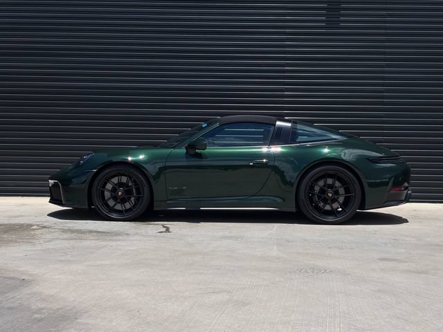 Certified 2026 Porsche 911 Targa 4 GTS AWD/4WD image 2