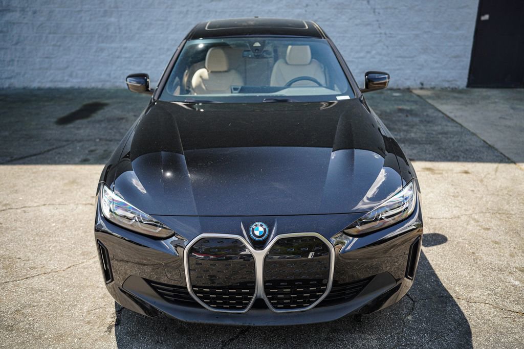 Used 2023 BMW i4 eDrive40 image 6