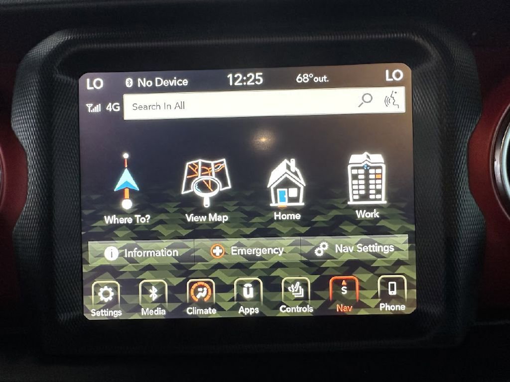 Used 2020 Jeep Wrangler Unlimited Rubicon w/ Advanced Safety Group image 23