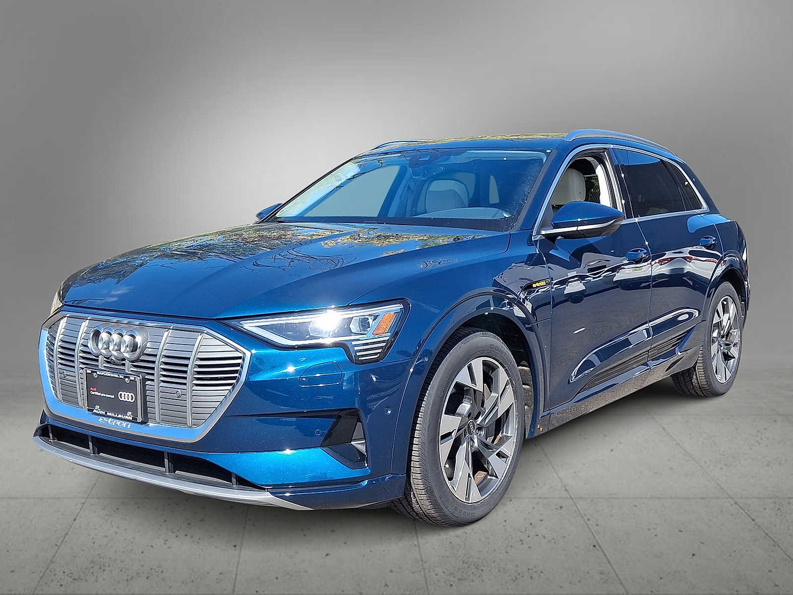 Used 2022 Audi e-tron Premium Plus w/ Premium Plus Package