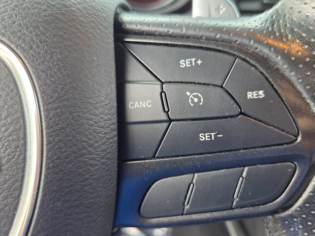 Used 2020 Dodge Challenger R/T RWD image 29