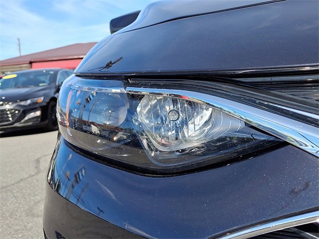 Used 2023 Chevrolet Malibu LT image 9