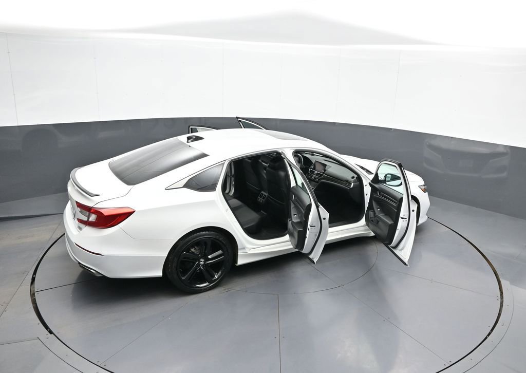 Certified 2022 Honda Accord Sport image 44