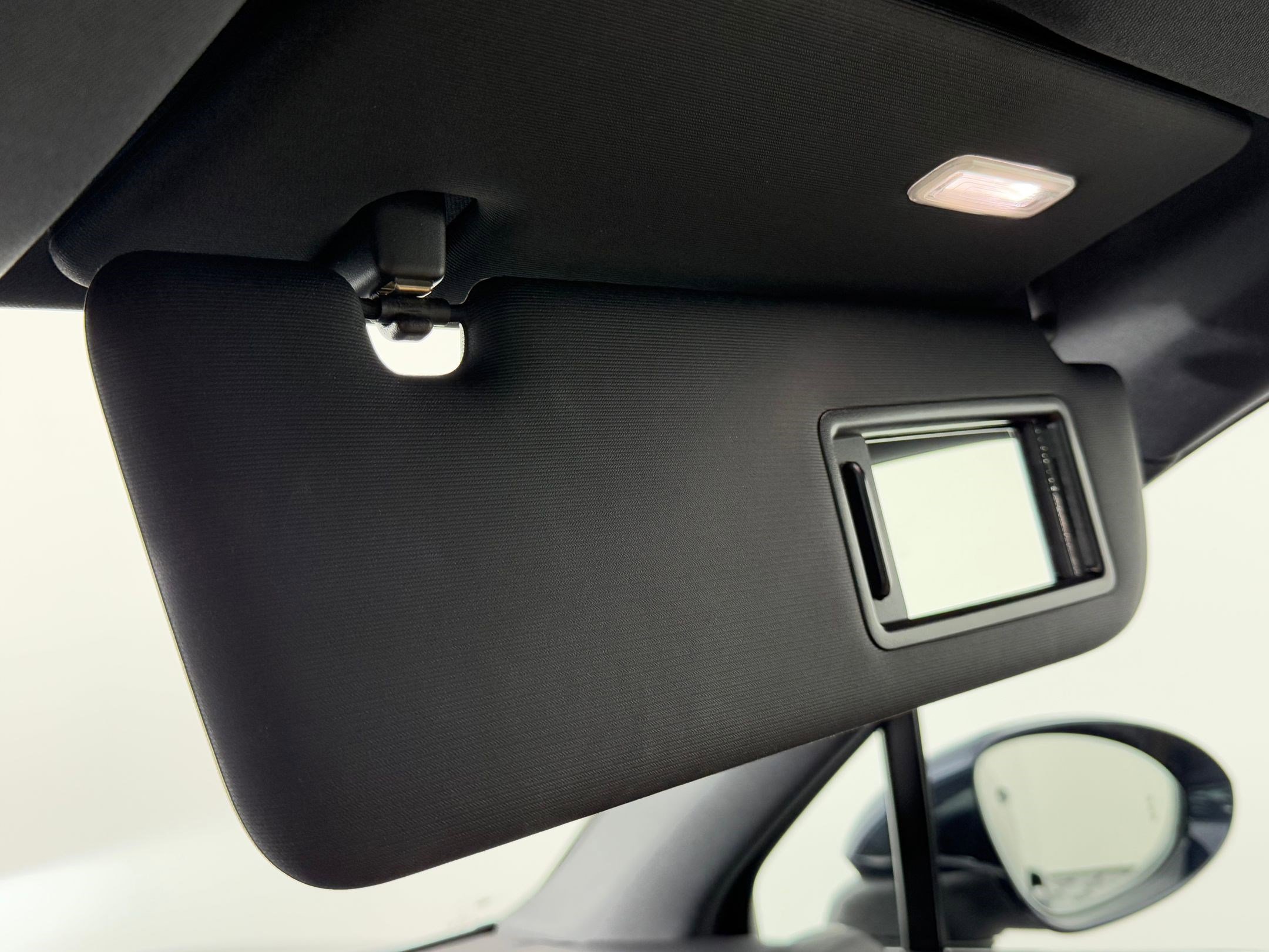 Used 2025 Porsche Cayenne S image 27