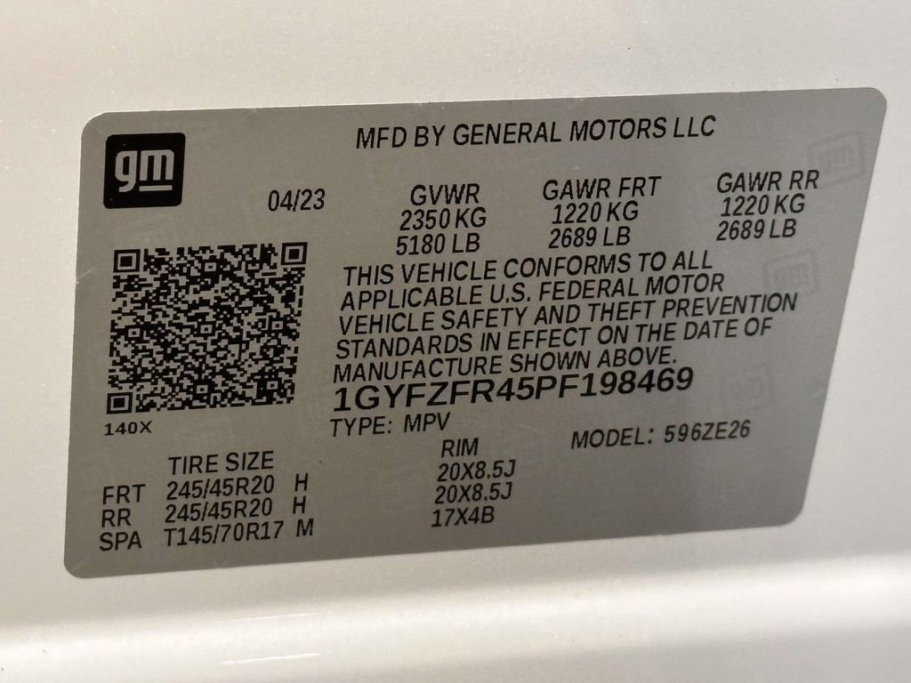 Used 2023 Cadillac XT4 Sport w/ Cold Weather Package AWD/4WD image 34