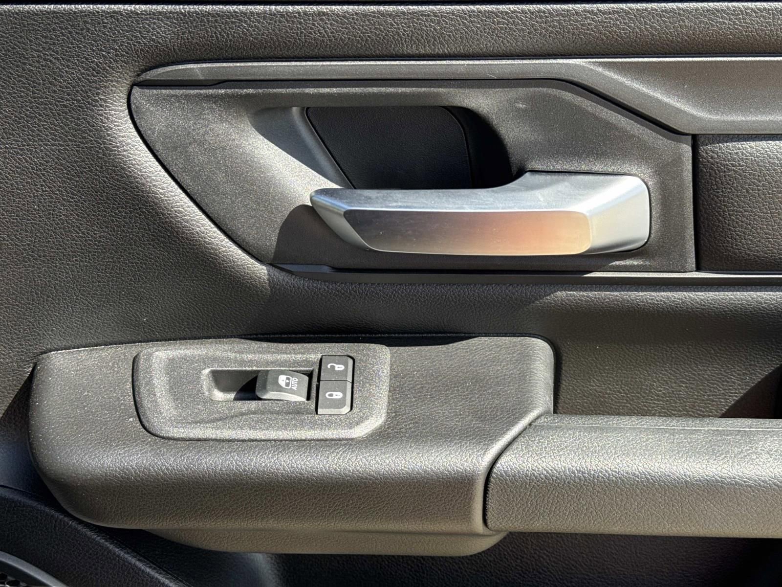 New 2026 RAM 1500 Express image 13