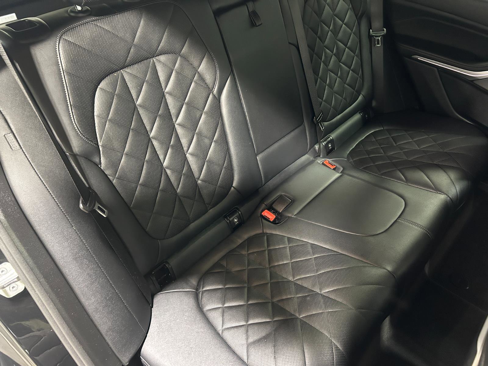 Certified 2024 BMW X5 xDrive40i w/ M Sport Package image 17