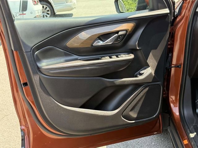 Used 2019 GMC Terrain SLE w/ Driver Convenience Package FWD image 8
