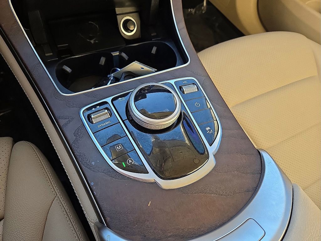 Used 2019 Mercedes-Benz GLC 300 w/ Premium Package image 30