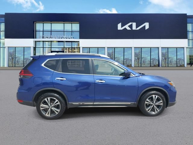Used 2018 Nissan Rogue SL AWD/4WD image 4