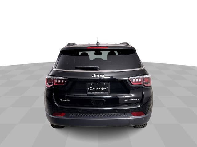 Used 2024 Jeep Compass Limited image 13