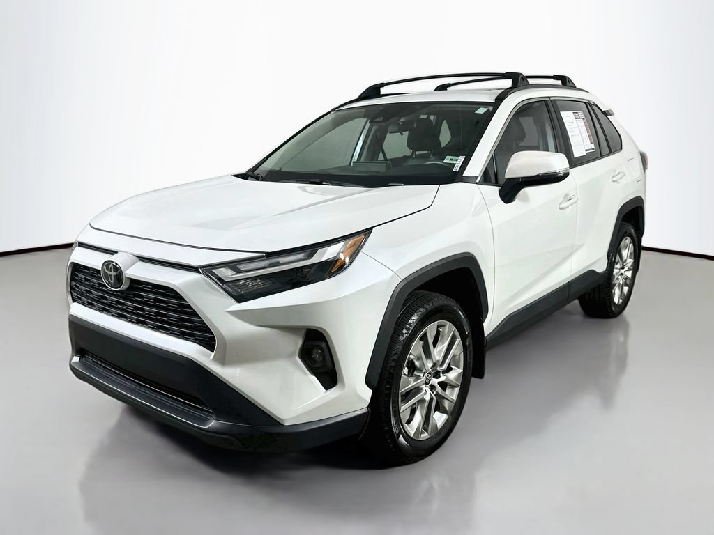 Used 2025 Toyota RAV4 XLE Premium FWD video 3