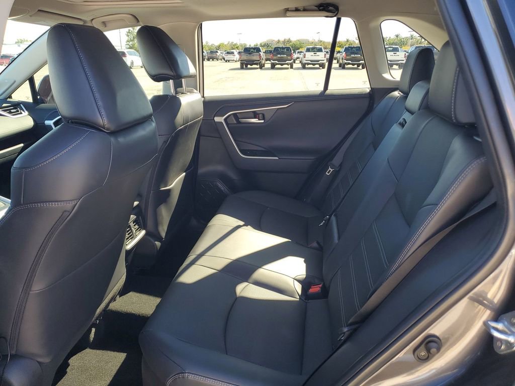 Used 2024 Toyota RAV4 Limited image 23