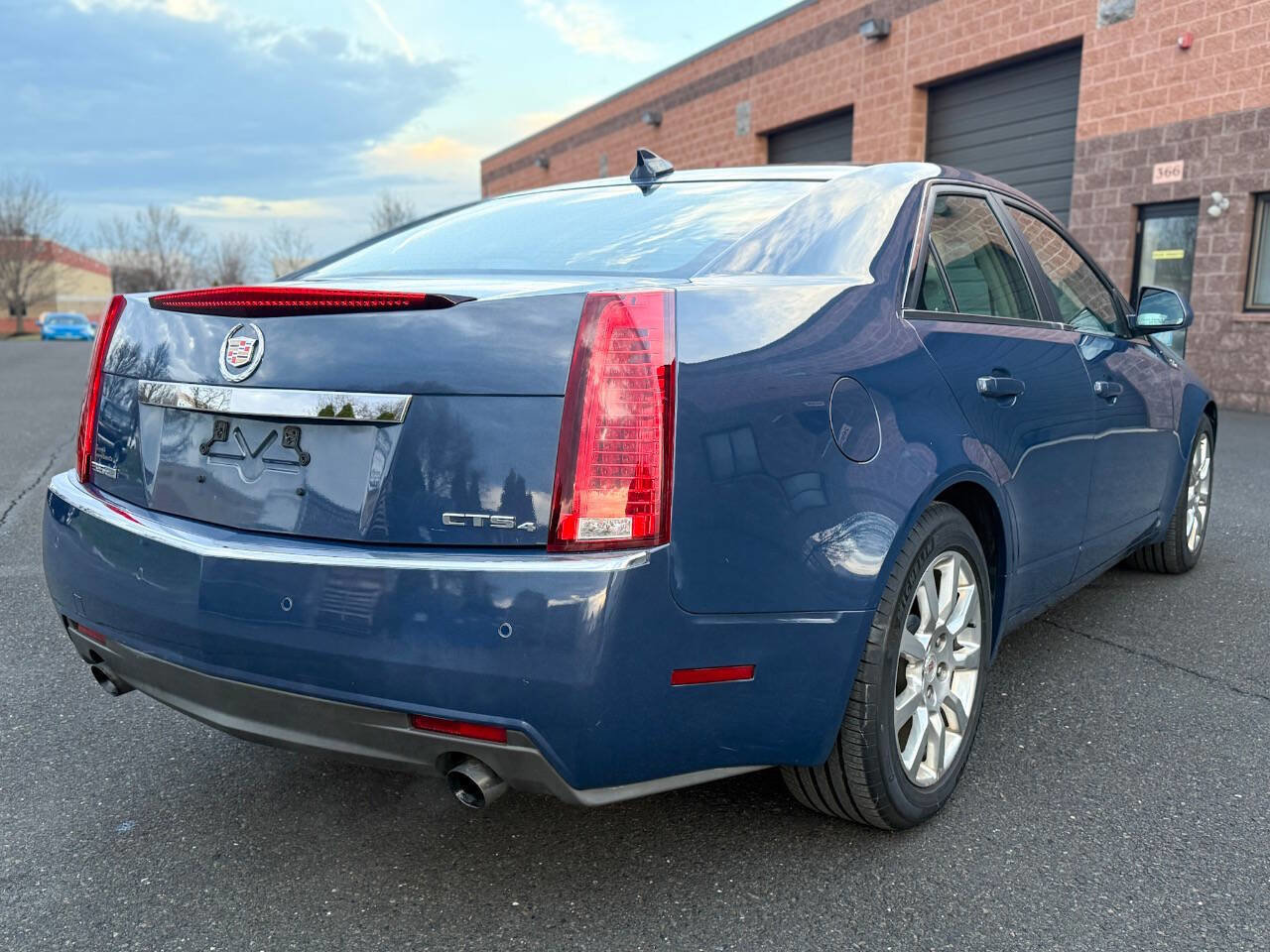 Used 2009 Cadillac CTS 3.6L DI AWD 4dr Sedan w/ 1SB N image 5