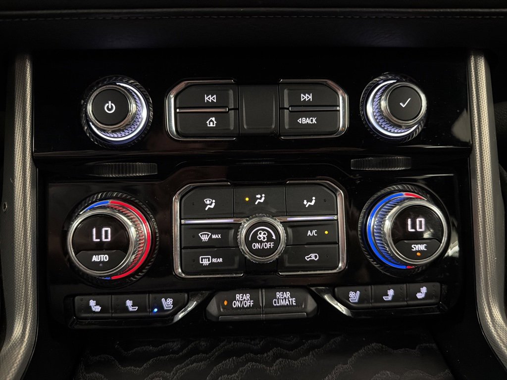 Used 2021 GMC Yukon Denali w/ Denali Premium Package image 23