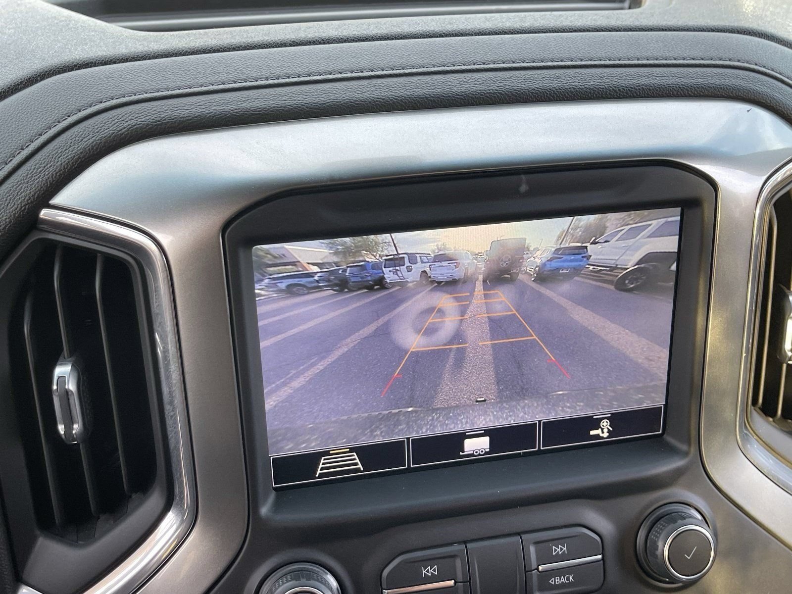 Certified 2020 Chevrolet Silverado 1500 LT Trail Boss AWD/4WD image 31