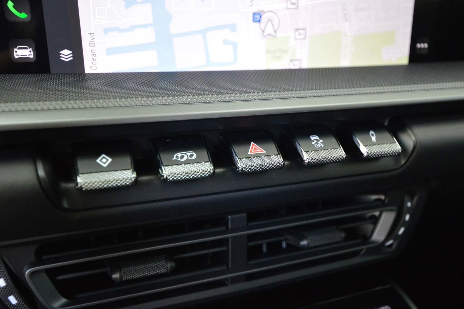 Used 2024 Porsche 911 Carrera 4S image 47