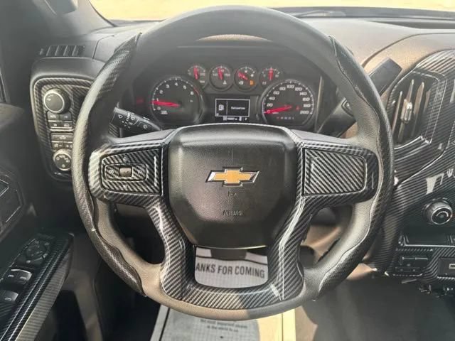 Used 2019 Chevrolet Silverado 1500 Custom w/ Custom Convenience Package AWD/4WD image 24