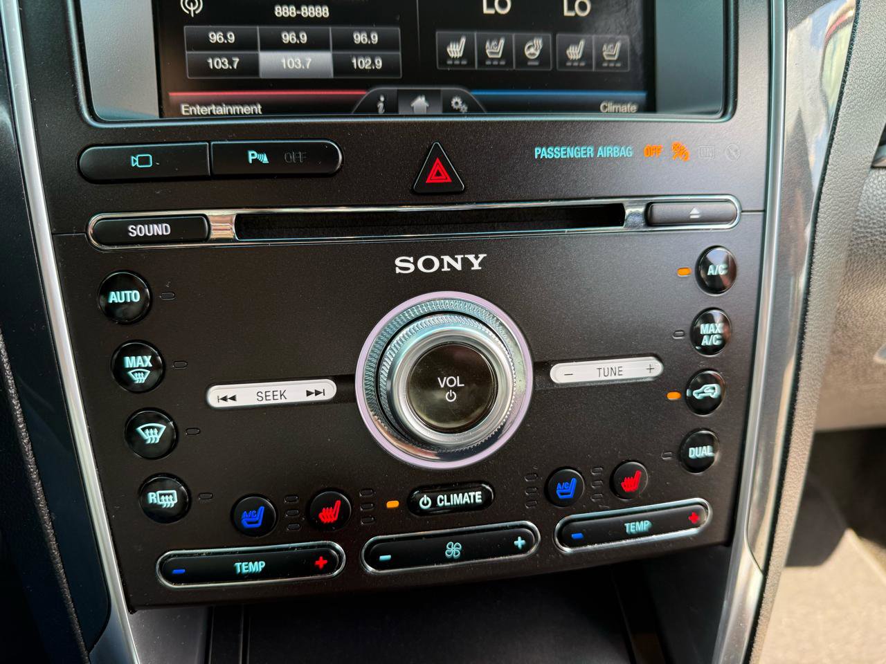 Used 2016 Ford Explorer Sport w/ Equipment Group 401A image 34