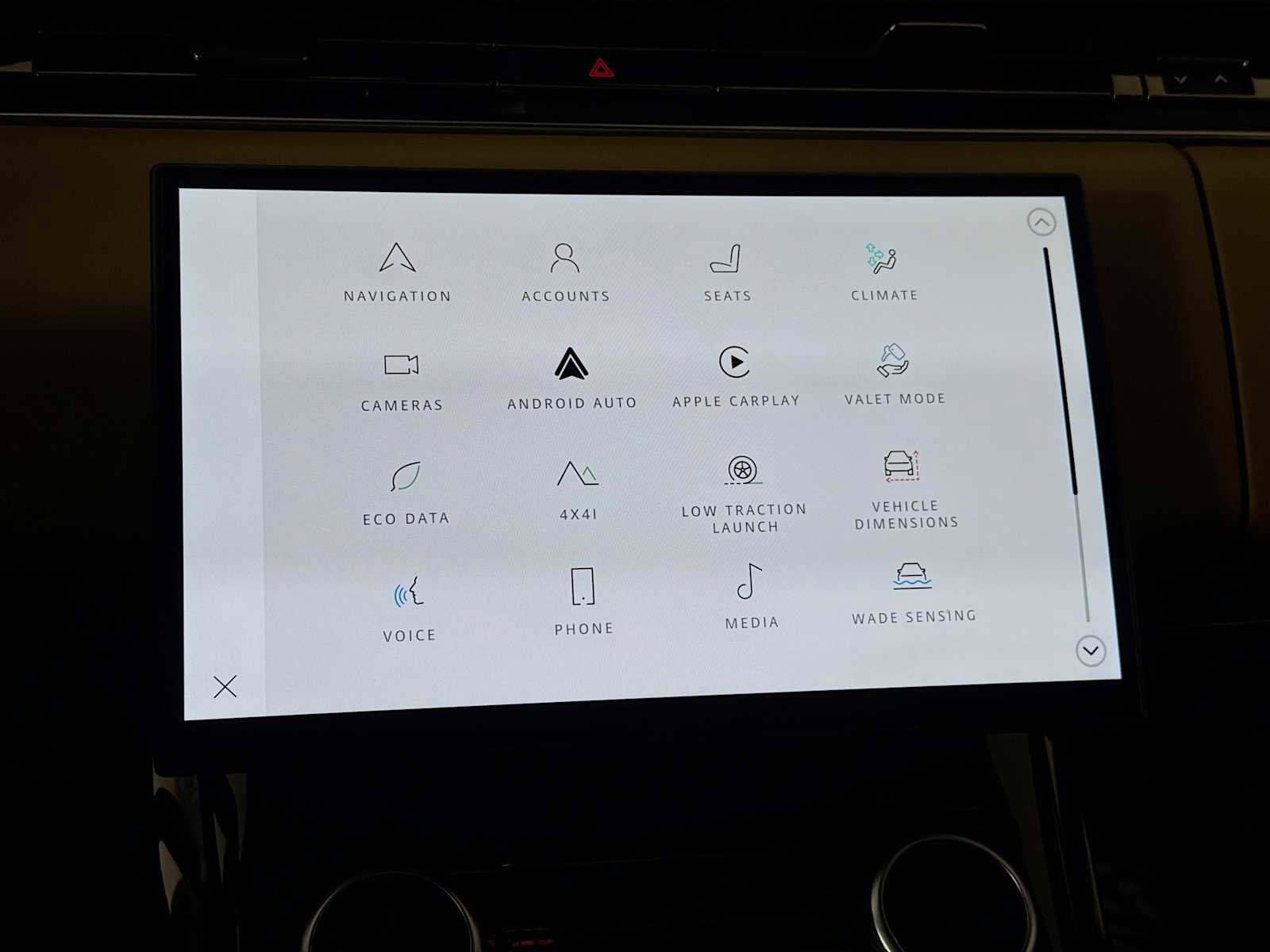 Used 2023 Land Rover Range Rover Sport SE image 14