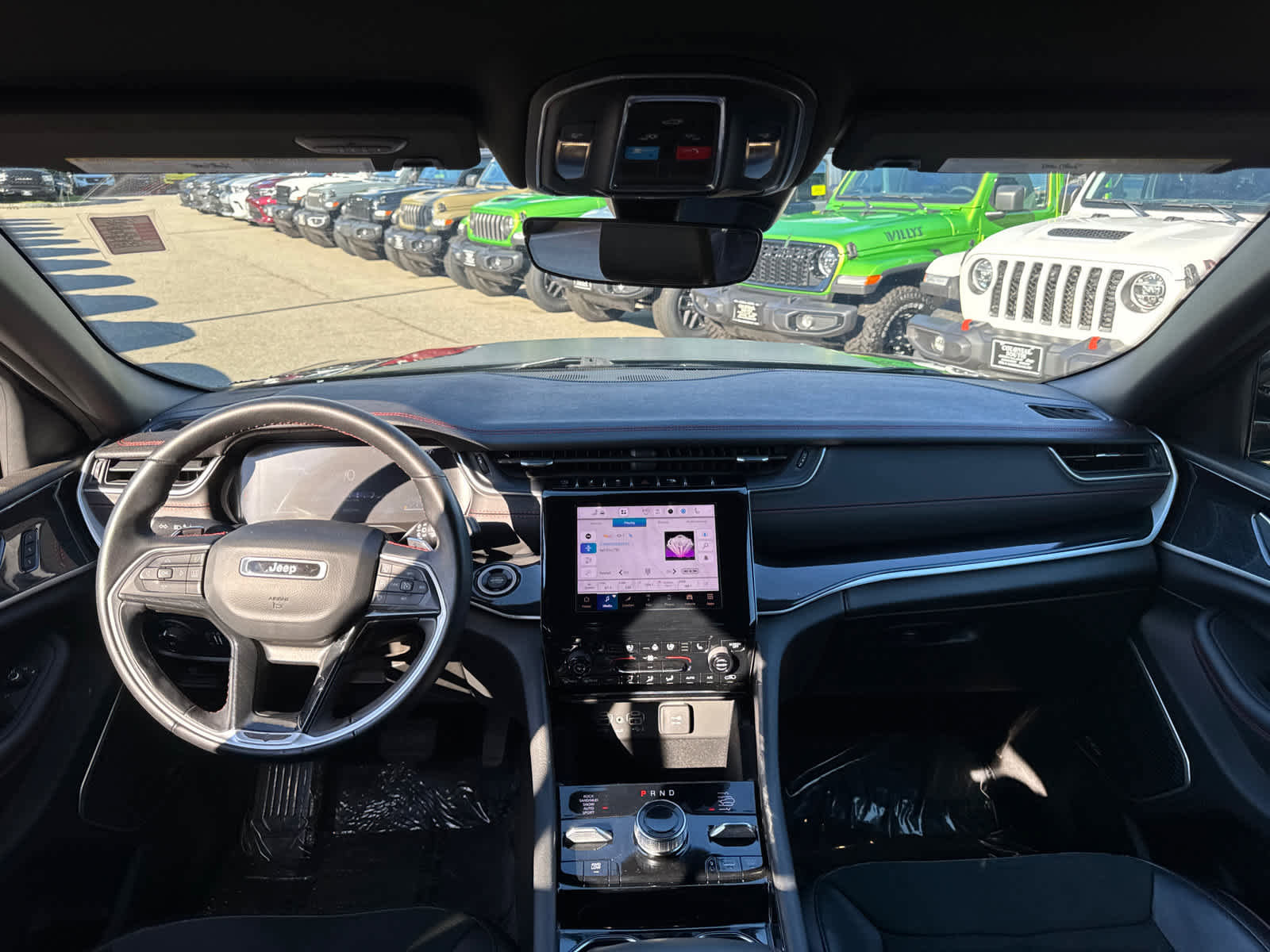 Used 2022 Jeep Grand Cherokee Trailhawk image 33