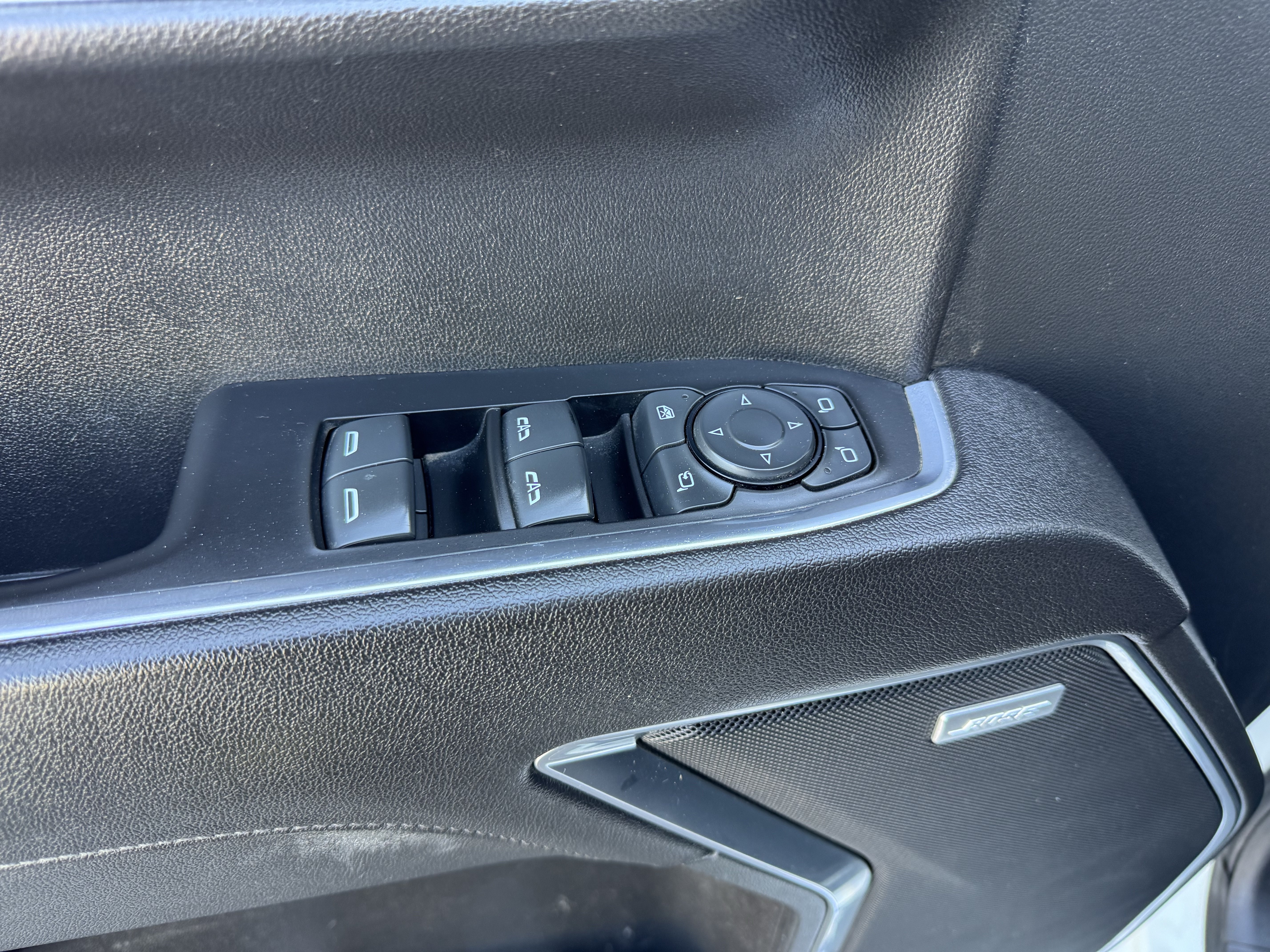 Certified 2023 Chevrolet Silverado 1500 LTZ w/ LTZ Convenience Package II AWD/4WD image 11