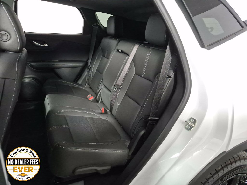 New 2026 Chevrolet Blazer LT w/ Sound & Technology Package FWD image 25