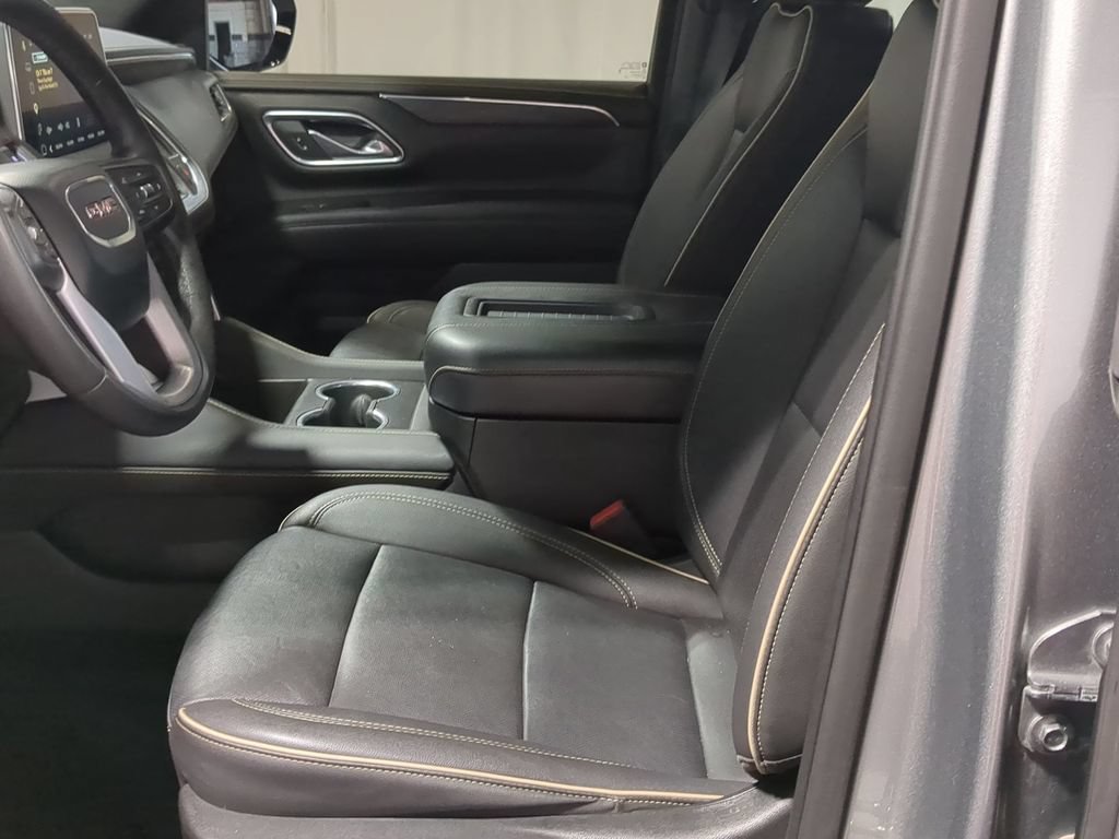 Used 2023 GMC Yukon XL SLT w/ SLT Premium Package AWD/4WD image 20
