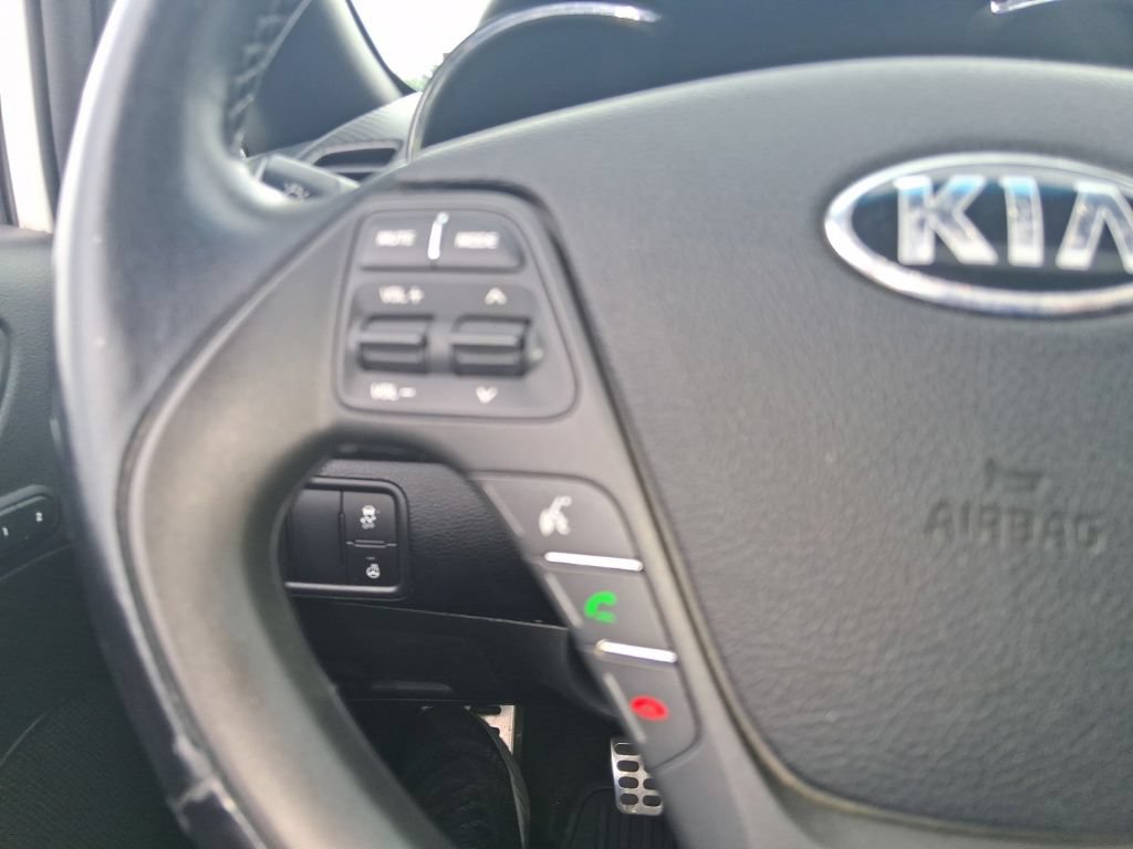 Used 2016 Kia Forte SX w/ Option Group 050 FWD image 27