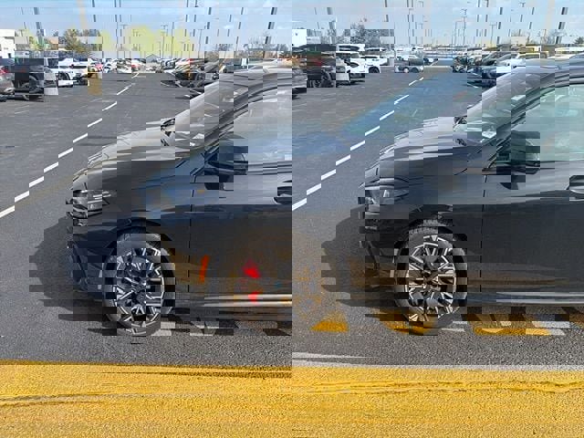 Used 2025 BMW M235i xDrive w/ Premium Package image 10